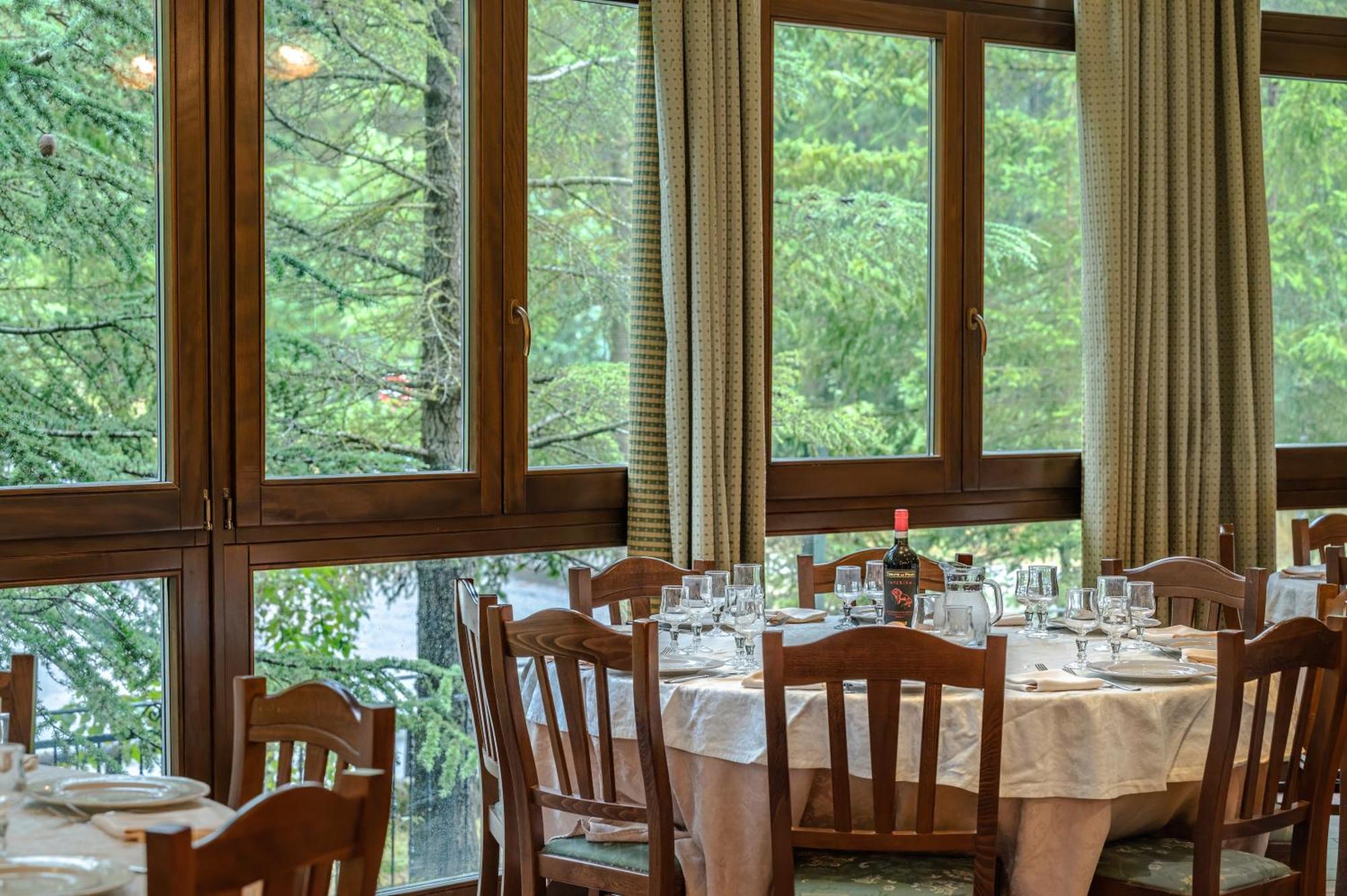 Ovindoli Park Hotel & Spa エクステリア 写真