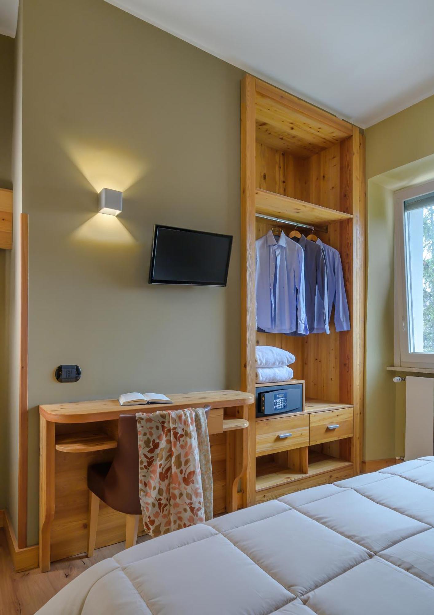 Ovindoli Park Hotel & Spa エクステリア 写真