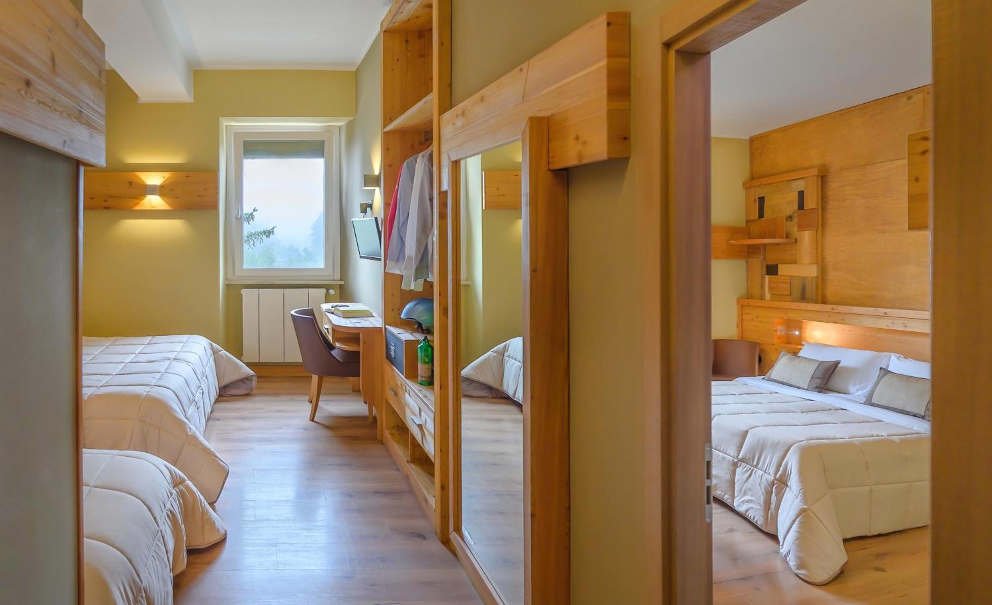 Ovindoli Park Hotel & Spa エクステリア 写真